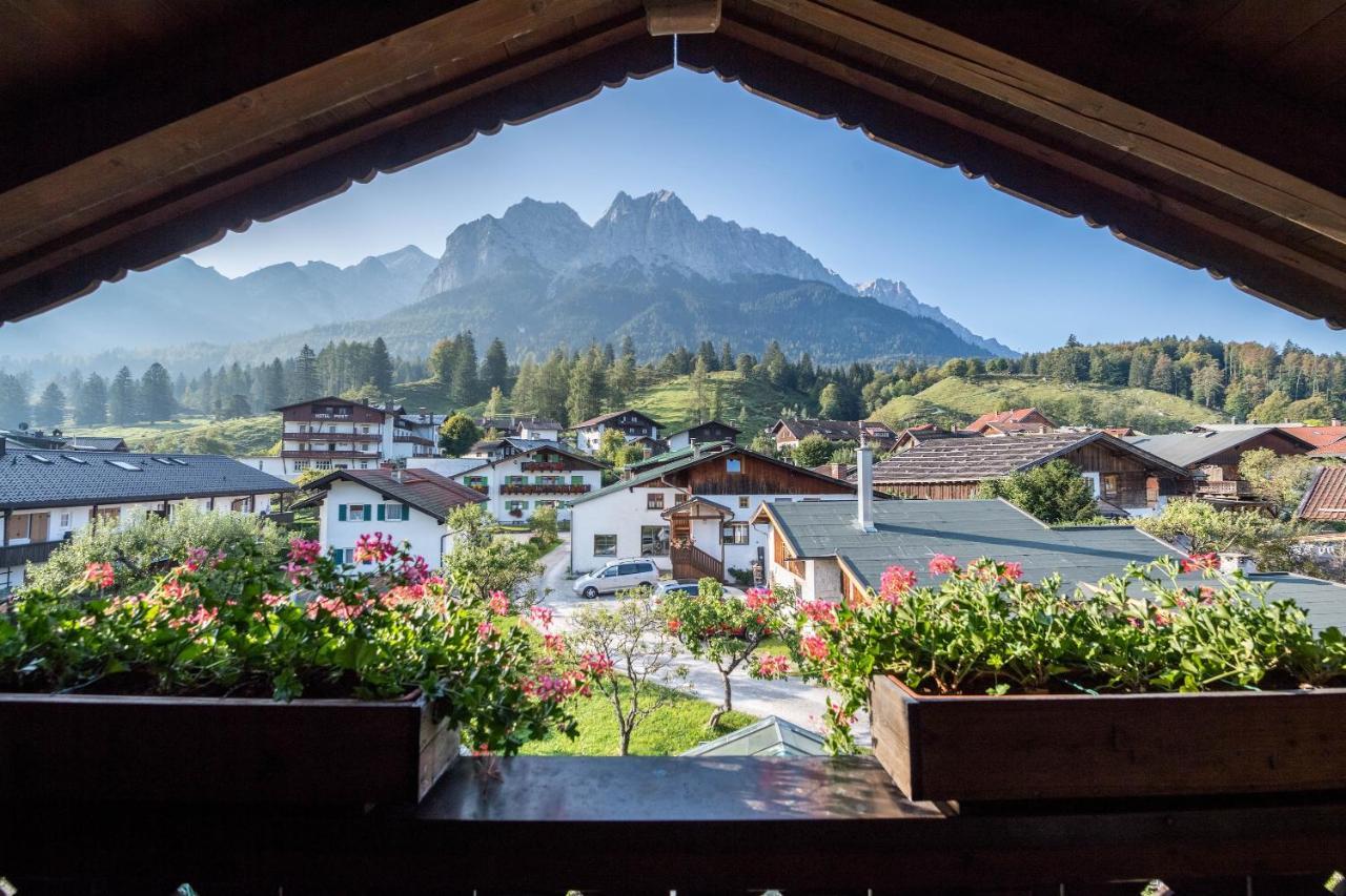 Ferienwohnung Gipfelblick Грайнау Екстериор снимка