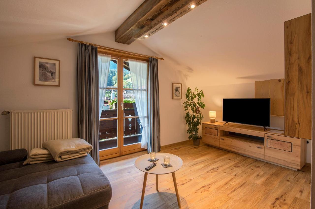 Ferienwohnung Gipfelblick Грайнау Екстериор снимка